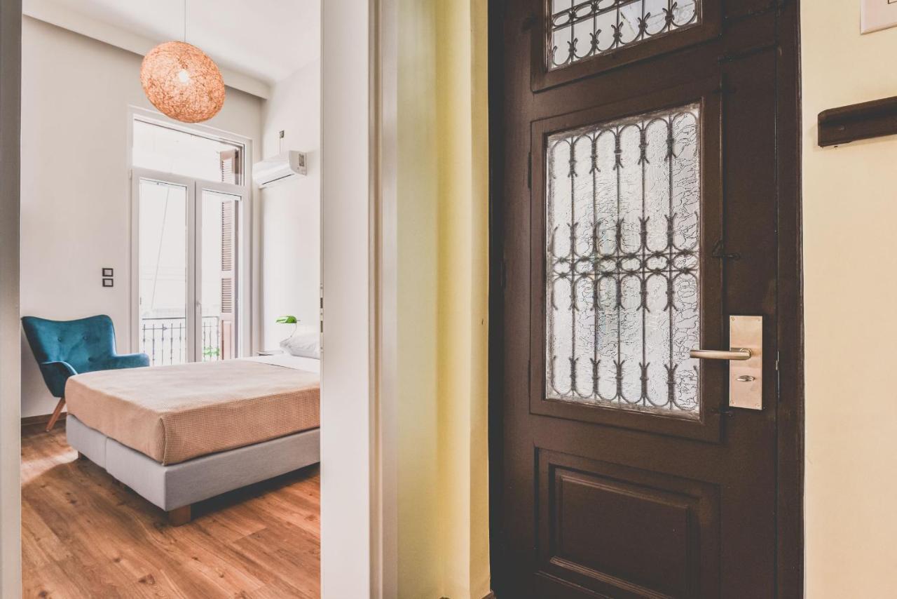 Neoclassical Apartment Near Acropolis - Livingstone Crystal 雅典 外观 照片